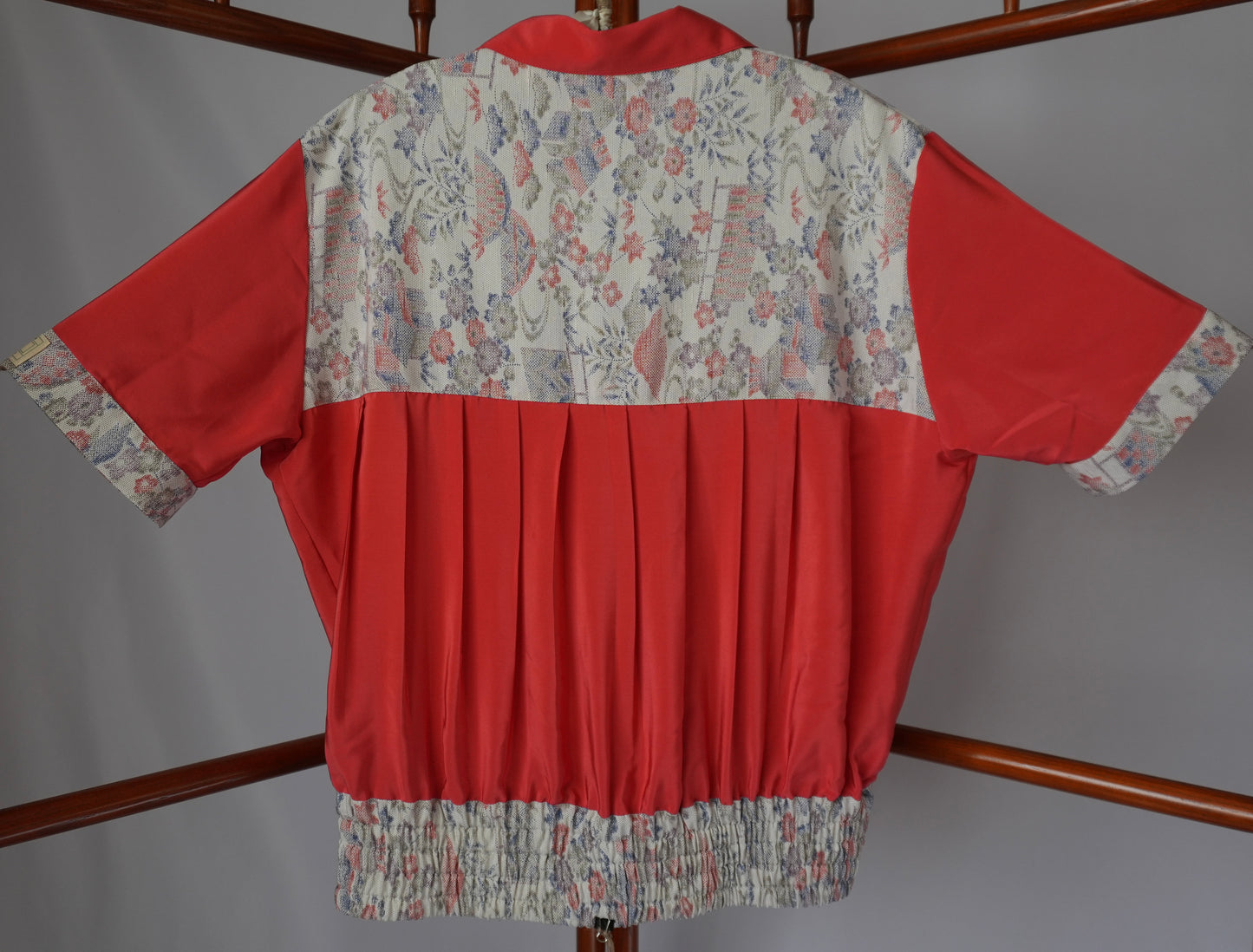 L Size Floral Silk Shirt (No. 74/100)