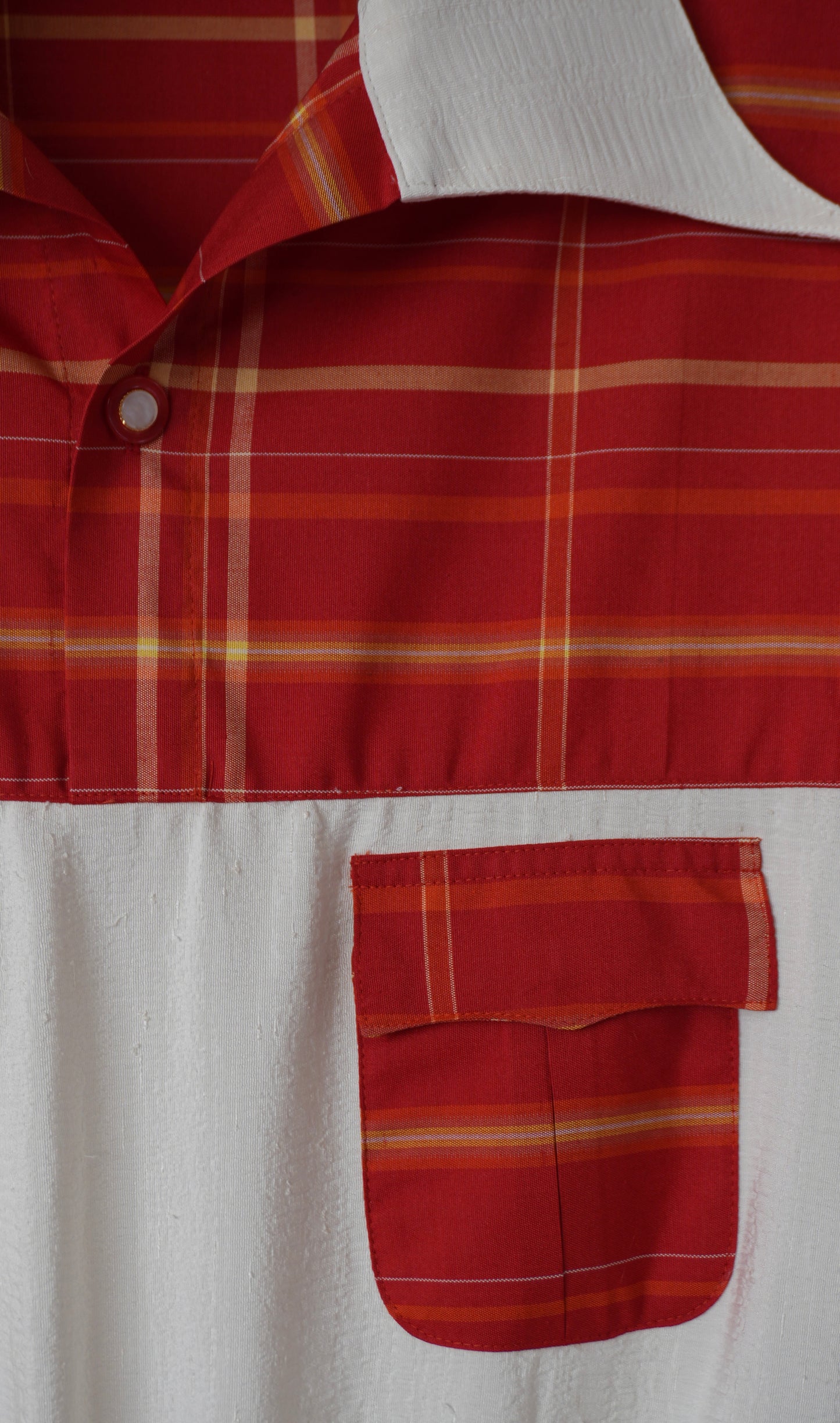 M Size Red Checkered Silk Shirt (No. 17/200)