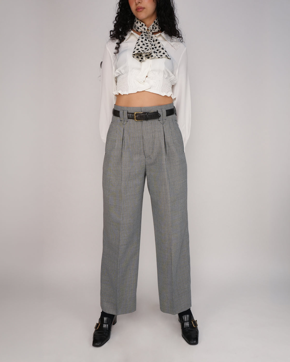 Houndstooth: 100% Merino Wool
