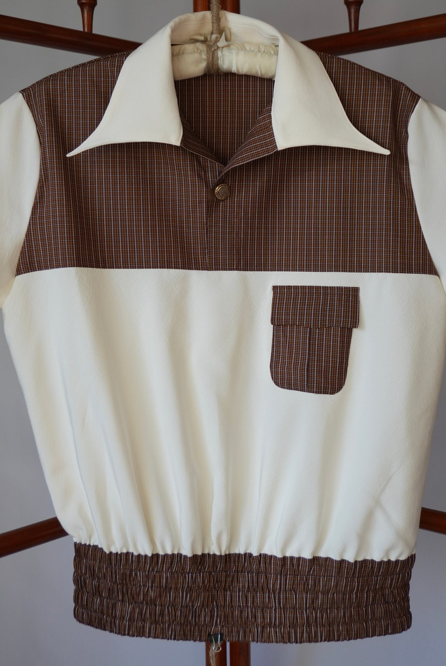 M Size Brown Silk Shirt (No. 15/200)