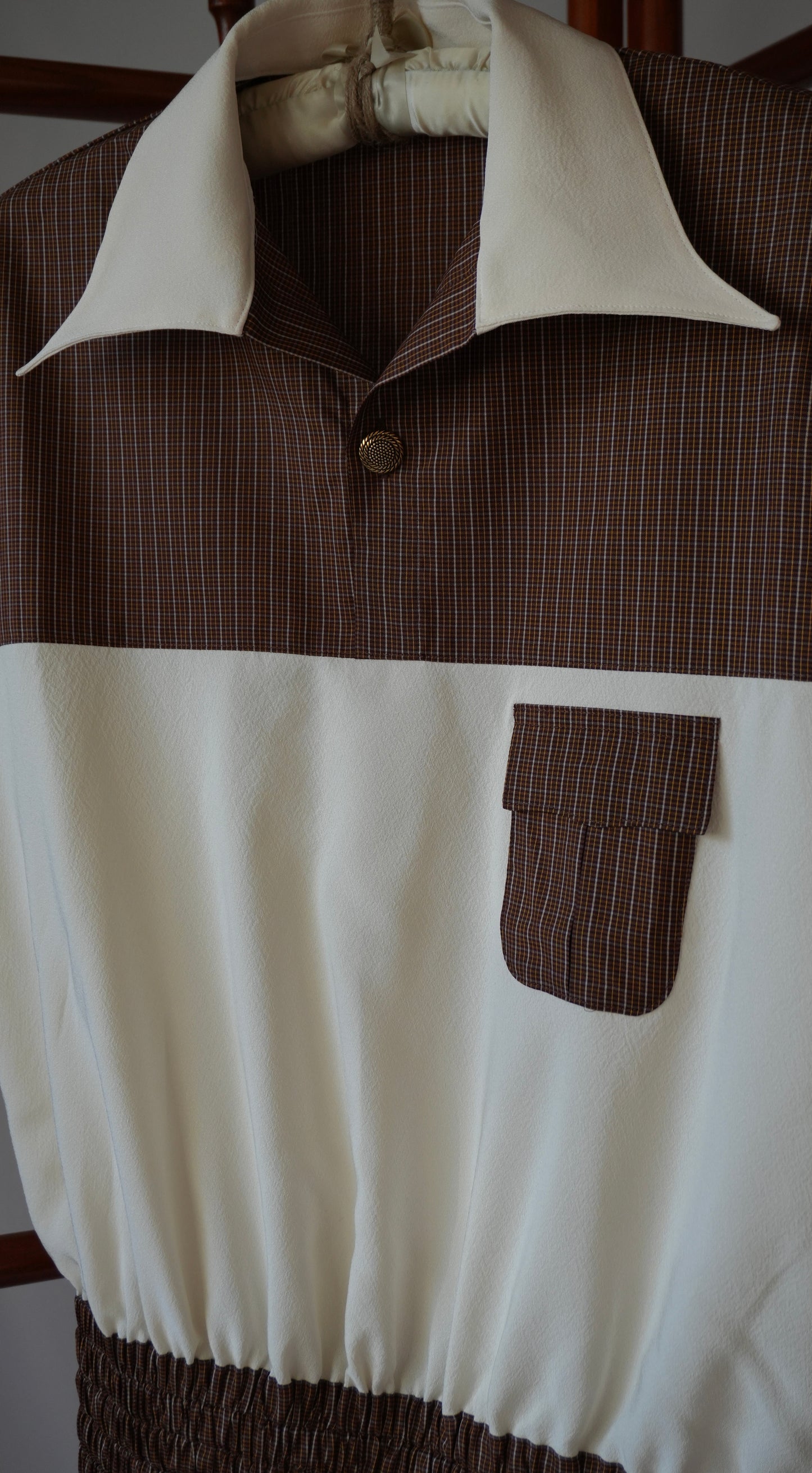 M Size Brown Silk Shirt (No. 15/200)