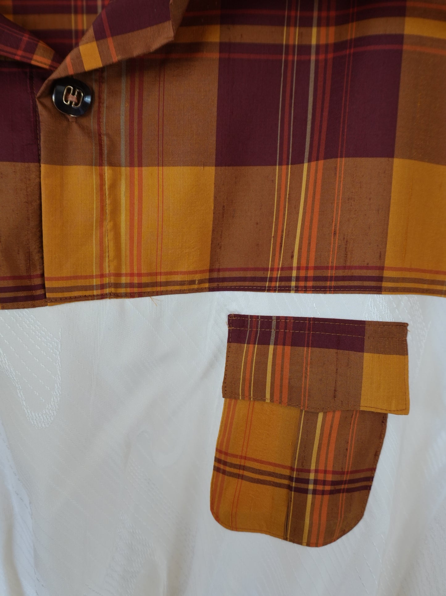 L Size Brown Checkered Silk Shirt (No. 26/200)
