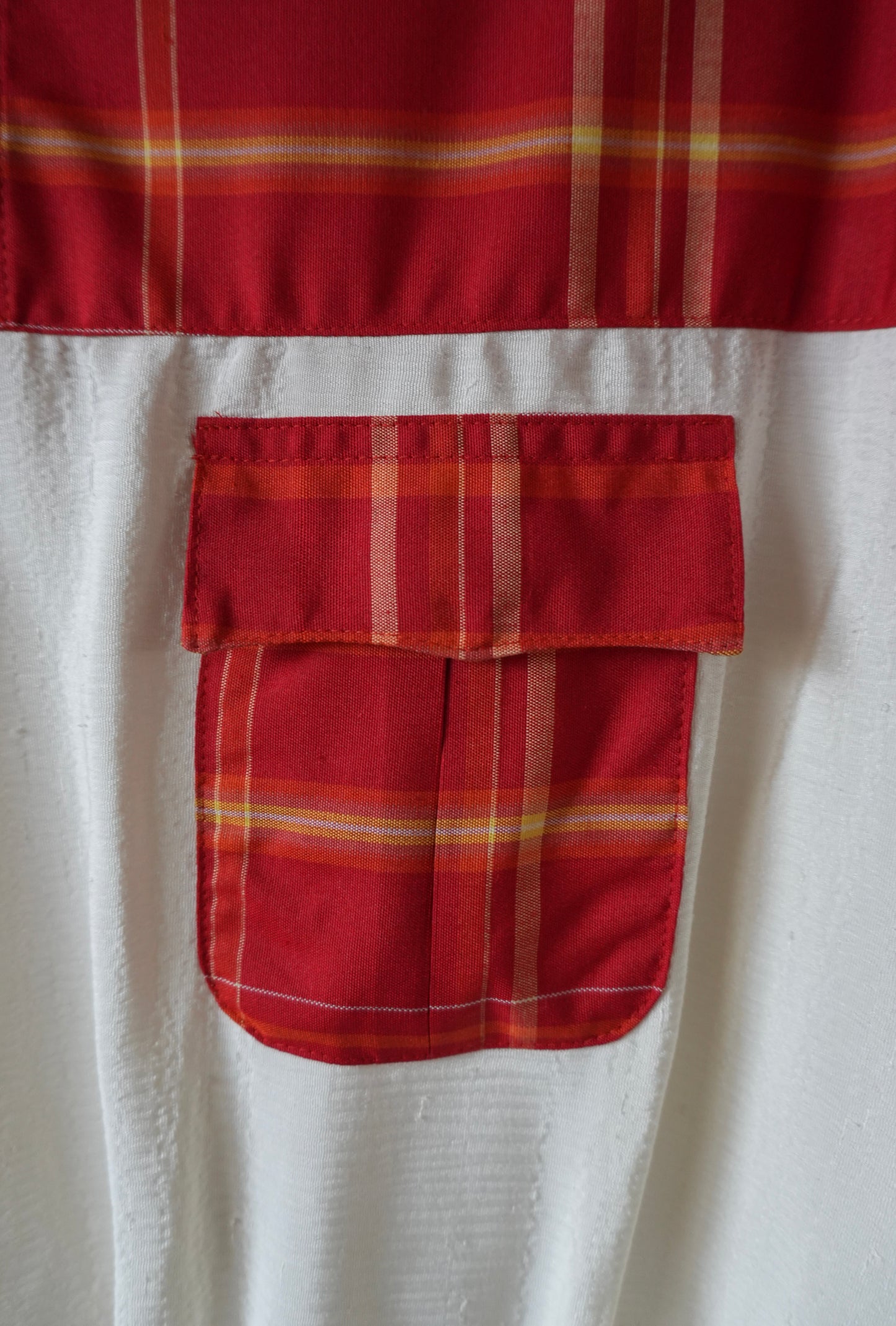 M Size Red Checkered Silk Shirt (No. 19/200)