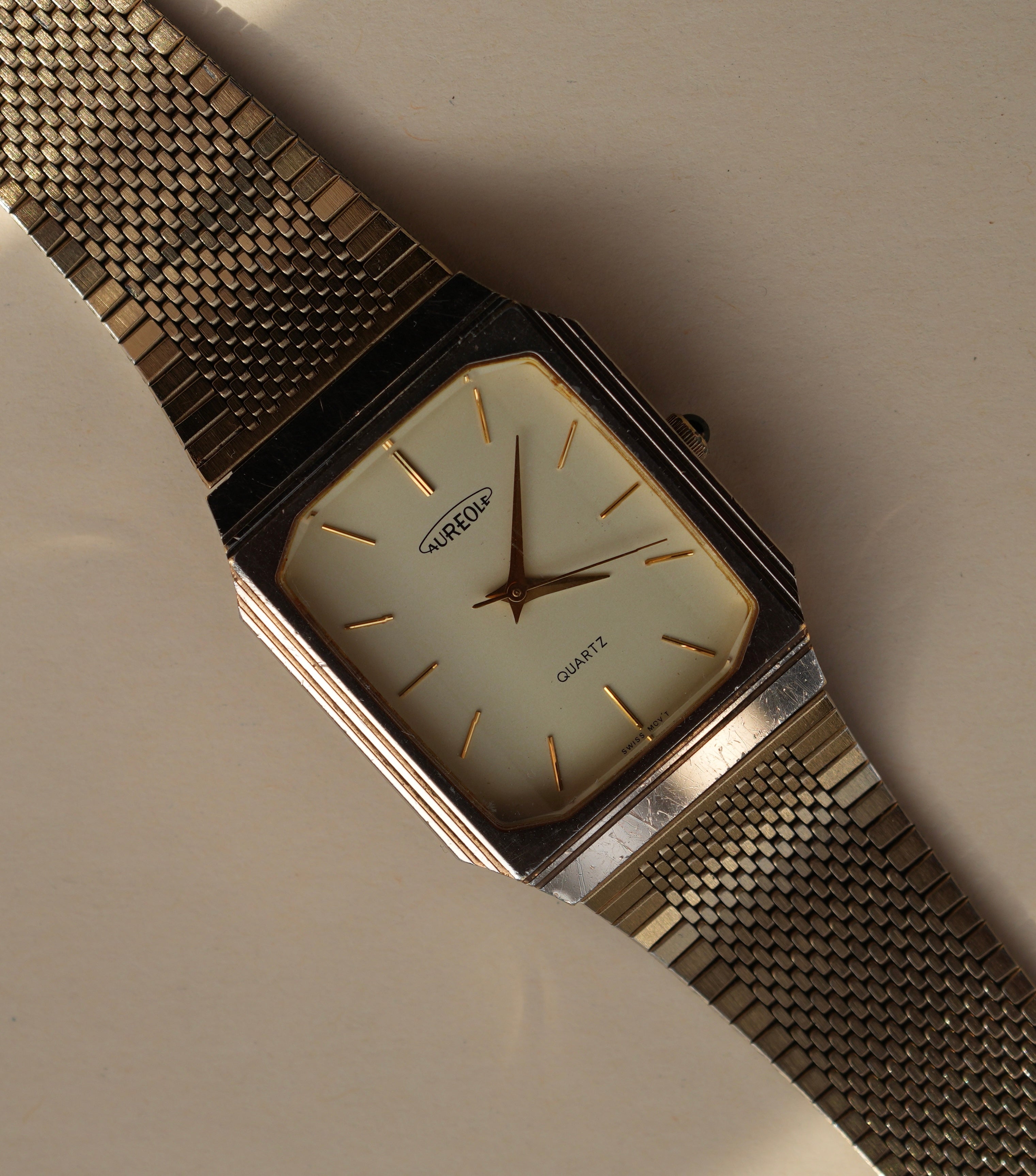 Sold Out AUREOLE Linen Pattern Dial Swiss Movement Neutral Barrel Gold  Rhinestone Antique Watch - Shop 1j-studio Men's & Unisex Watches - Pinkoi |  Antique watches, Vintage watches, Swiss movement